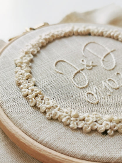 Ringkissen Midi - French-Knot Kranz